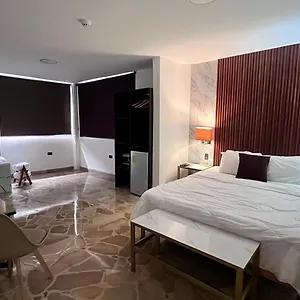 Varadero Internacional 3* Guayaquil